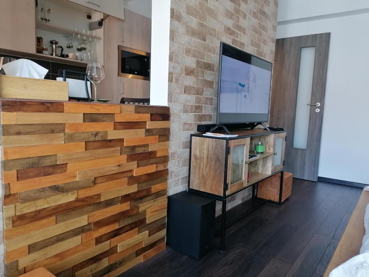 Wooden Touch Studio ブラショフ エクステリア 写真
